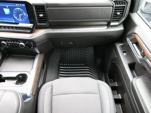 Used 2024 Chevrolet Silverado 3500 LT w/ All Star Edition AWD/4WD image 39