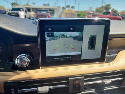 Used 2020 Lincoln Corsair Reserve w/ Equipment Group 201A image 34