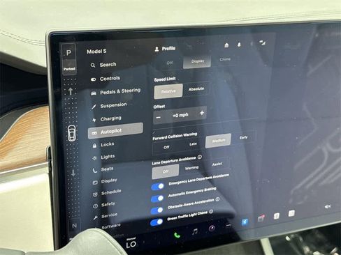 Used 2023 Tesla Model S image 23