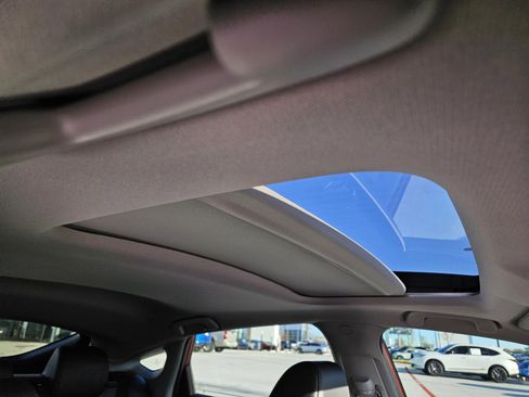 New 2026 Acura Integra image 8