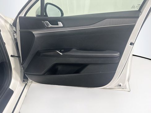 Used 2025 Kia K5 LXS image 33