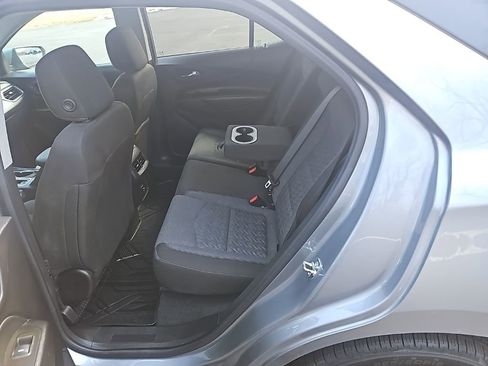 Used 2023 Chevrolet Equinox LT image 24