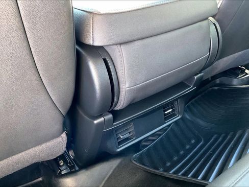 Used 2025 GMC Sierra 1500 Pro w/ Trailering Package image 32