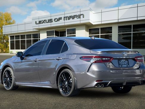 Used 2024 Toyota Camry XSE w/ Navigation Package image 3