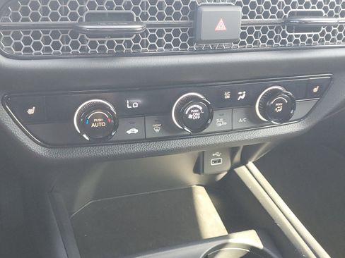 Certified 2024 Honda HR-V Sport image 27