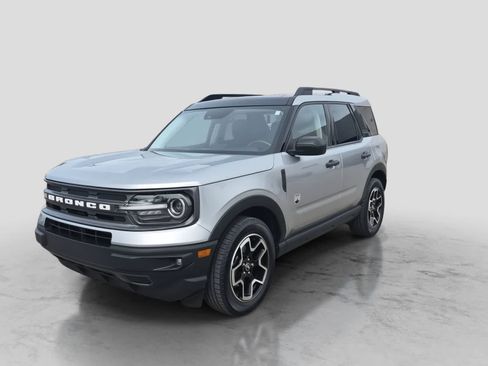 Used 2021 Ford Bronco Sport Big Bend w/ Big Bend Package AWD/4WD image 4