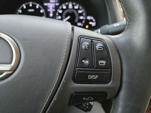 Used 2015 Lexus LS 460 w/ Comfort Package image 39