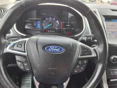 Used 2019 Ford Edge SEL w/ Equipment Group 201A FWD image 13