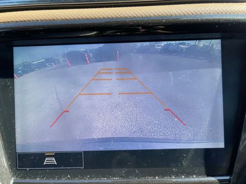 Used 2021 Chevrolet TrailBlazer ACTIV w/ Sun and Liftgate Package image 9