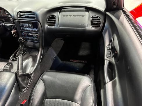Used 2003 Chevrolet Corvette Z06 w/ Memory Package, 3 Drivers RWD image 12