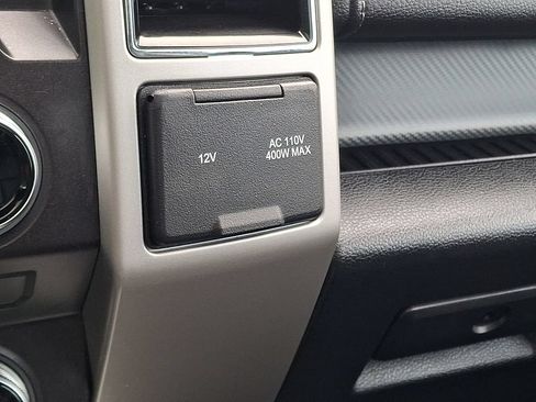 Used 2018 Ford F150 Lariat w/ Equipment Group 502A Luxury AWD/4WD image 27