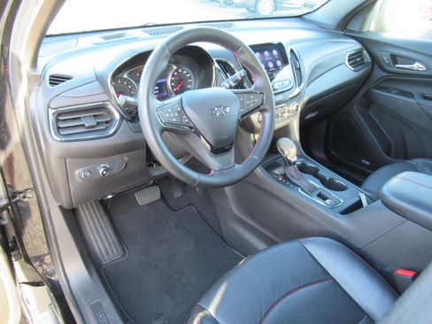 Used 2023 Chevrolet Equinox RS w/ RS Leather Package FWD image 14