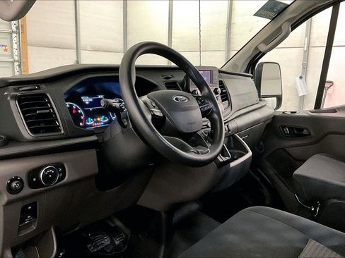 Used 2024 Ford Transit 250 Low Roof w/ Exterior Upgrade Package image 12