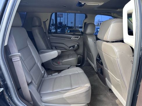 Used 2018 GMC Yukon Denali w/ Denali Ultimate Package image 12