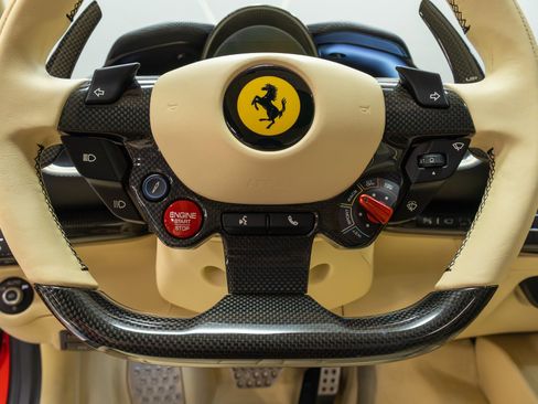 Used 2018 Ferrari 812 Superfast image 76