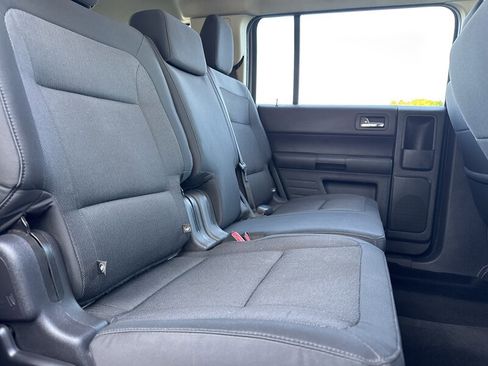 Used 2014 Ford Flex SE image 18