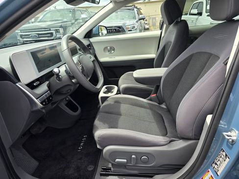 Used 2024 Hyundai Ioniq 5 SE AWD/4WD image 18
