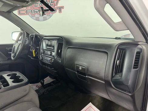 Used 2017 Chevrolet Silverado 1500 W/T image 12