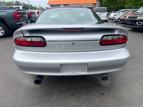 Used 1995 Chevrolet Camaro LT RWD image 5