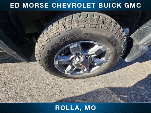 Certified 2025 GMC Sierra 2500 SLE AWD/4WD image 9
