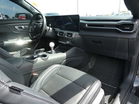 Used 2024 Ford Mustang GT Premium w/ GT Performance Package RWD image 15
