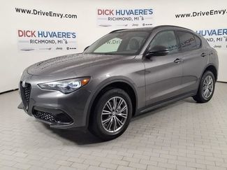 Used 2024 Alfa Romeo Stelvio Sprint AWD/4WD video 1