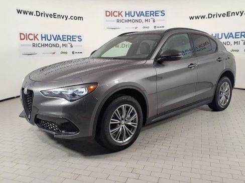Used 2024 Alfa Romeo Stelvio Sprint AWD/4WD image 1