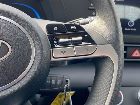 New 2026 Hyundai Elantra SE FWD image 19