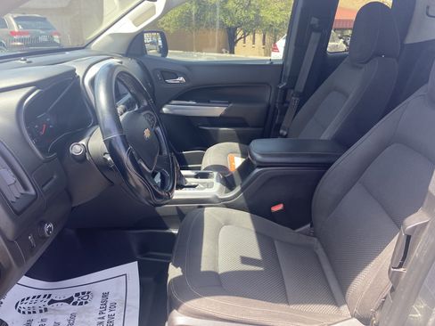 Used 2021 Chevrolet Colorado LT w/ Fleet Safety Package RWD image 9