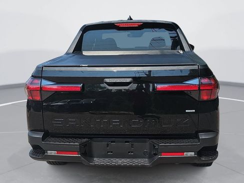 Used 2023 Hyundai Santa Cruz SEL AWD/4WD image 6