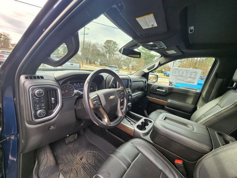 Used 2022 Chevrolet Silverado 1500 High Country image 8