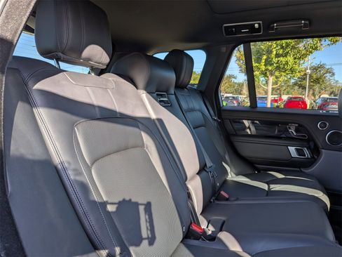 Used 2021 Land Rover Range Rover Westminster Edition image 37