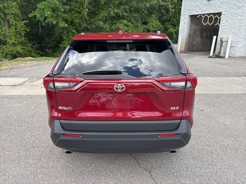 Used 2025 Toyota RAV4 XLE w/ Convenience Package FWD image 6