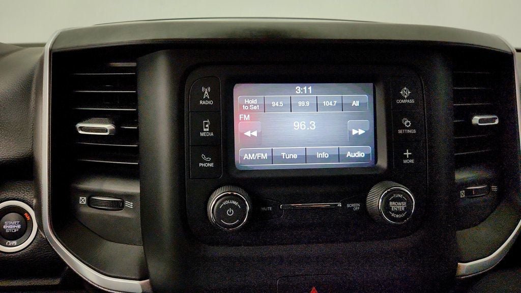 Used 2022 RAM 1500 Big Horn AWD/4WD image 17