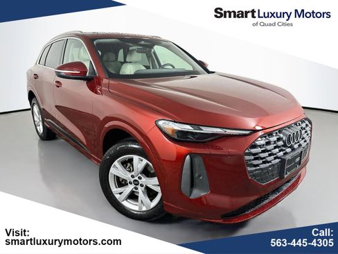 Used 2025 Audi Q5 Premium w/ Convenience Package AWD/4WD image 1