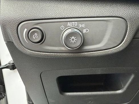 Certified 2025 Chevrolet TrailBlazer LT w/ LT Cold Weather Package FWD image 20
