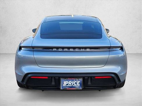 Used 2023 Porsche Taycan image 7