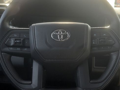 Used 2026 Toyota Tacoma SR5 AWD/4WD image 25