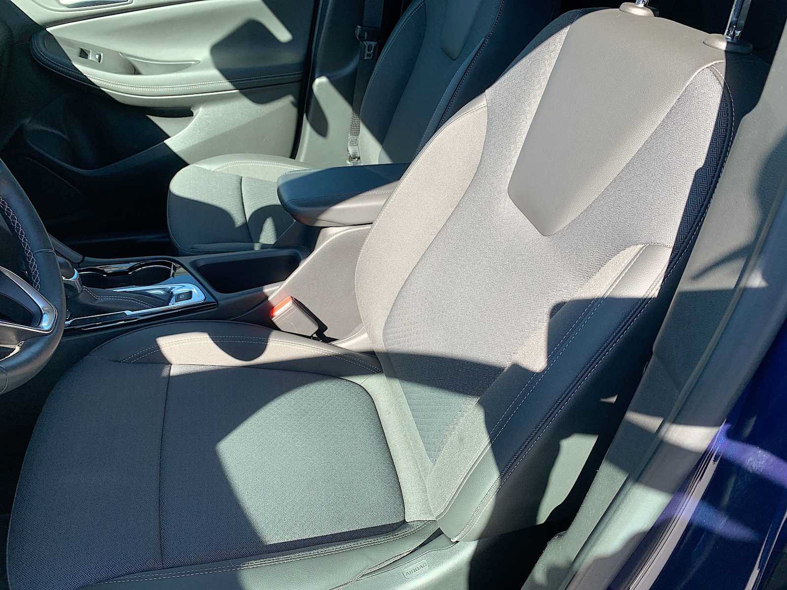 Certified 2023 Buick Encore GX Preferred w/ Cold Weather Comfort Package FWD image 18