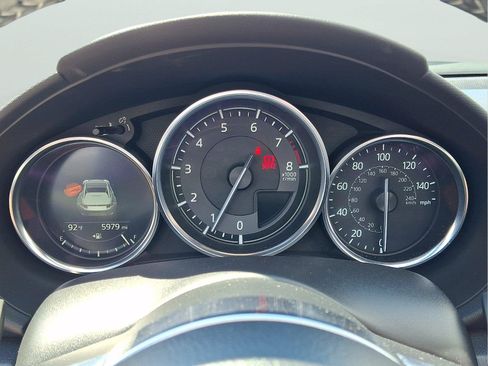 Used 2021 MAZDA MX-5 Miata RF Club RWD image 16