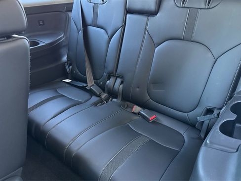 Certified 2023 Honda Pilot EX-L image 19