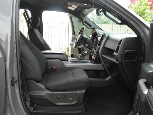 Used 2020 Ford F150 XLT w/ Equipment Group 302A Luxury AWD/4WD image 23