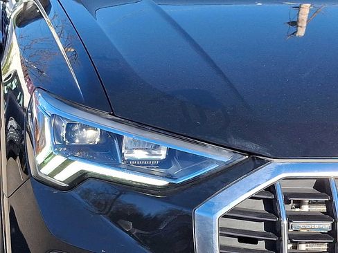 Used 2025 Audi Q3 2.0T Premium w/ Convenience Package image 28