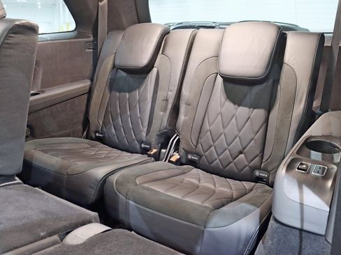 Used 2022 Mercedes-Benz GLS 63 AMG 4MATIC image 36