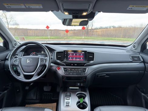 Used 2023 Honda Ridgeline RTL-E image 19