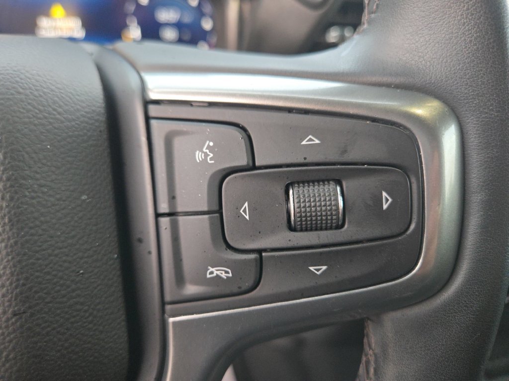 Used 2024 Chevrolet Silverado 1500 LT AWD/4WD image 30