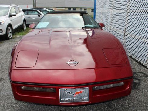 Used 1989 Chevrolet Corvette Convertible RWD image 3