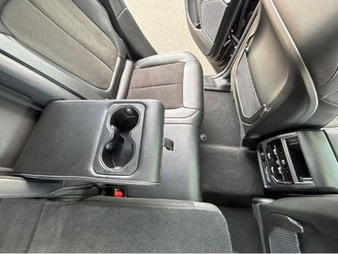 Used 2024 Jeep Grand Cherokee Altitude AWD/4WD image 14