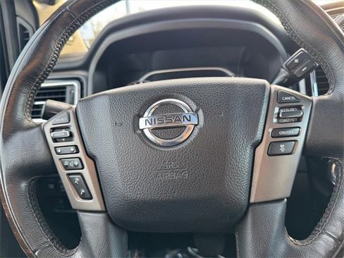 Used 2021 Nissan Titan Platinum Reserve w/ Moonroof Package image 17