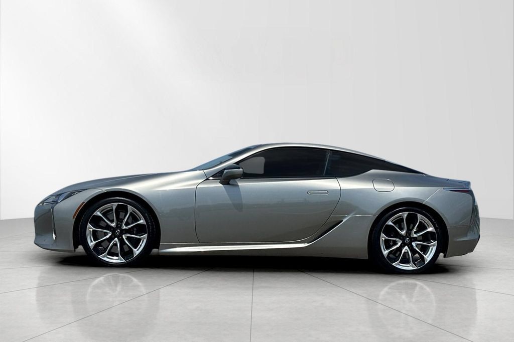 Used 2018 Lexus LC 500 Coupe w/ Performance Package RWD image 3